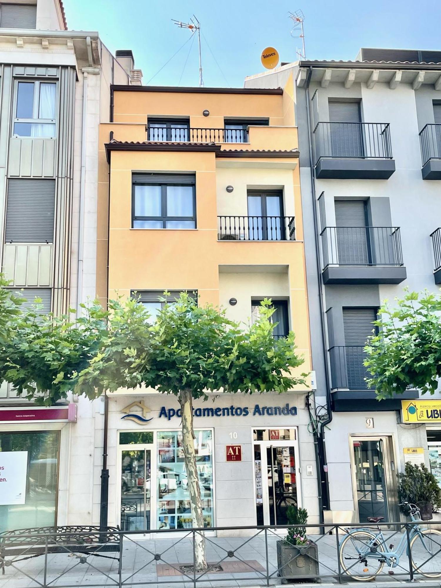 Apartamentos Aranda - Ático Duero Aranda de Duero Exterior foto